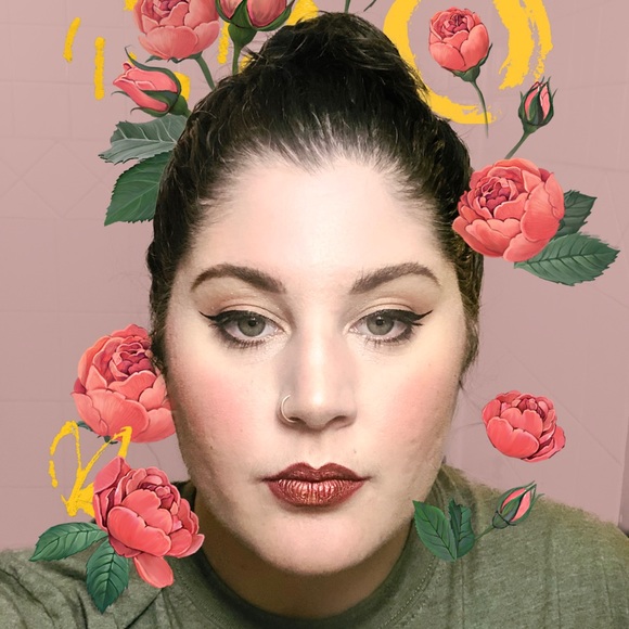 Meet your Posher, Leanne - Picture 1 of 1